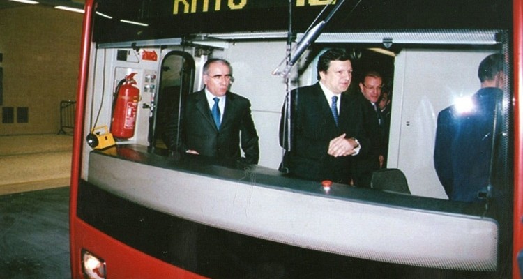 Manuel Varges e Durão Barroso, então 1º ministro, na viagem inaugural